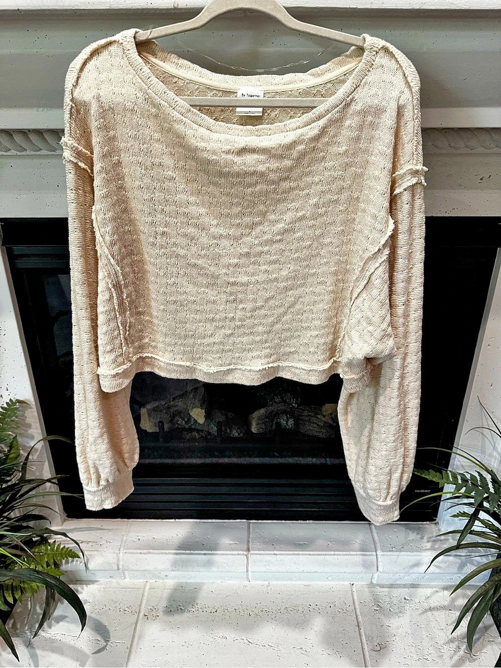 By Together Cream Knit Long Sleeve Sweater Size Large